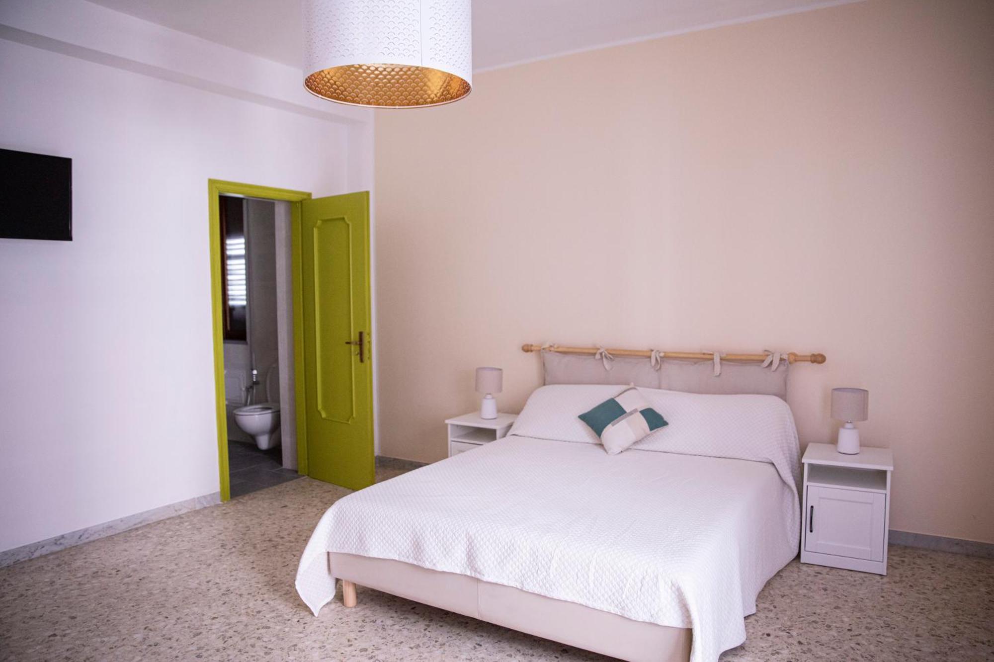 Green Rooms Bari Exterior photo